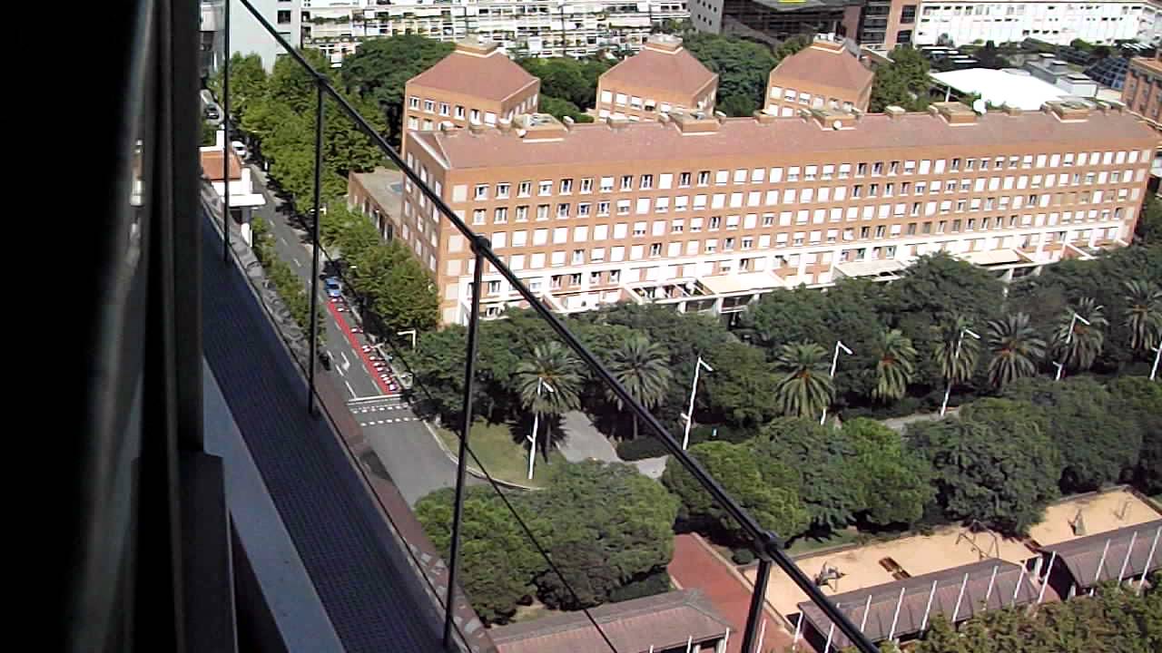 Барселонский курятник Torre Mapfre