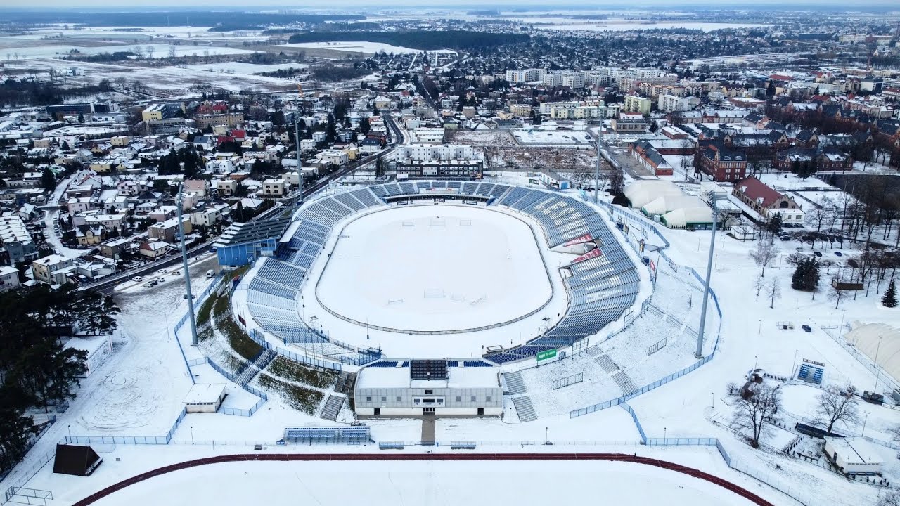 DJI MINI 2 | Stadion im. Alfreda Smoczka w Lesznie - Zima |4K|