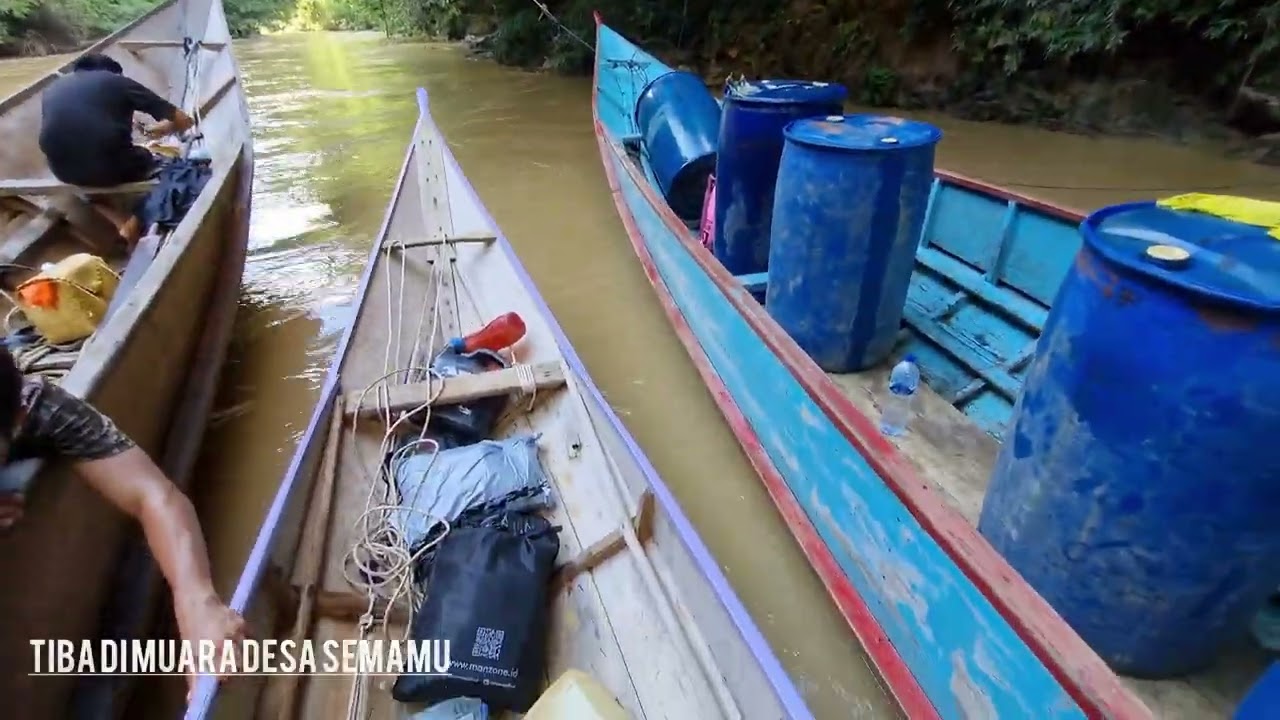 perjalanan dari kabupaten malinau ke desa semamu jalur sungai dengan long boat