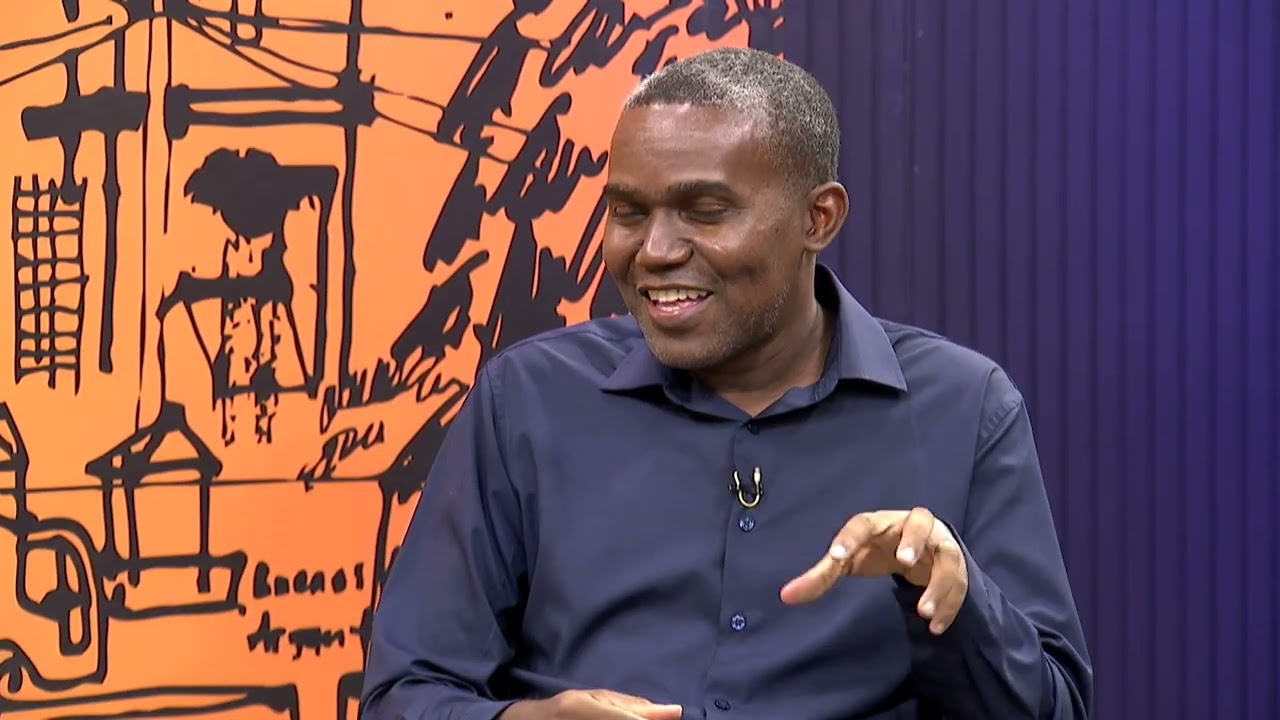 Marcos Crispim conversa com a deputada Nely Aquino | CRIA DO MORRO