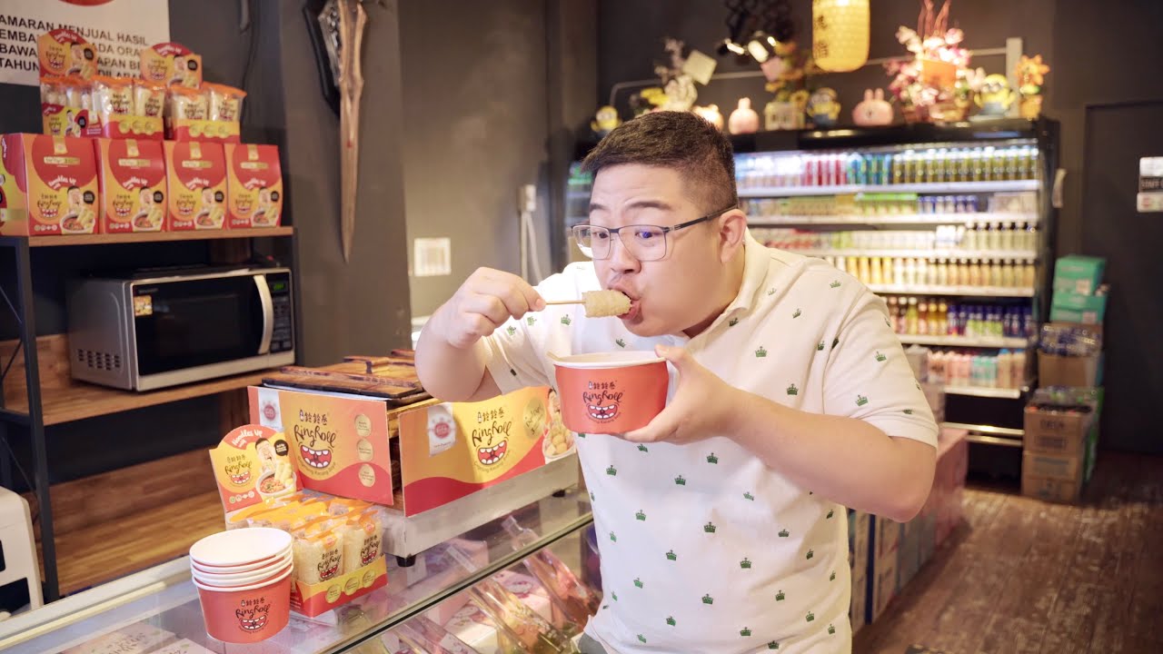 Ring Roll in Convenient Store