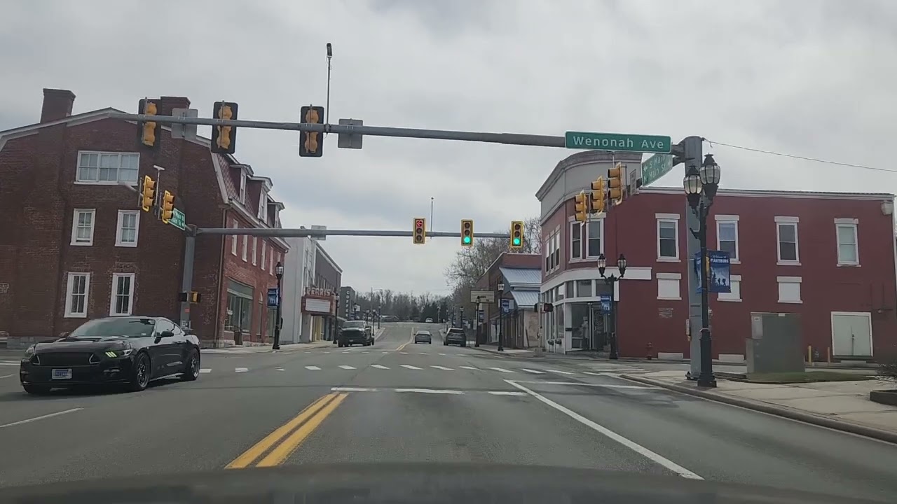 Driving Pearisburg Virginia. #tourangie #travelagent #Virginia #pearisburg #driving #roadtrip