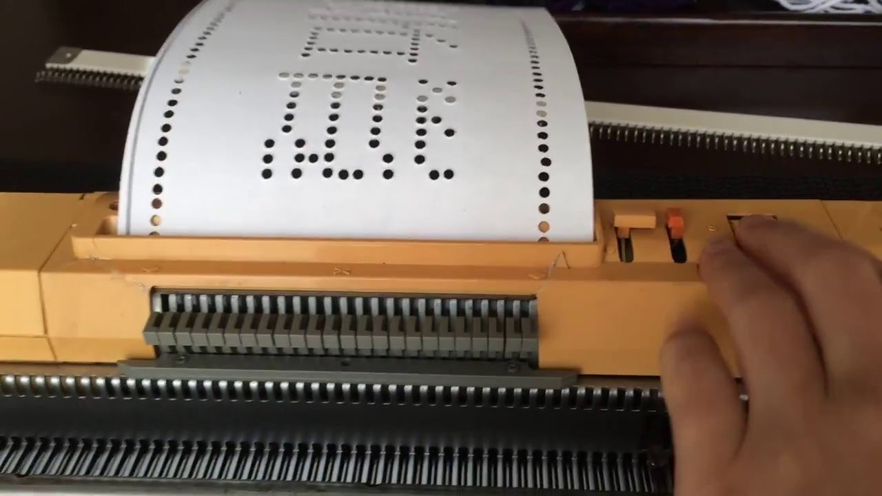 🥊 Homemade Punch Card For Standard Gauge Knitting Machine Hōseki Kitsune by GemFOX