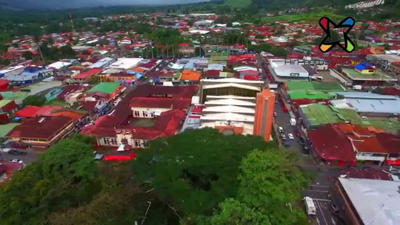 Turrialba desde los aires