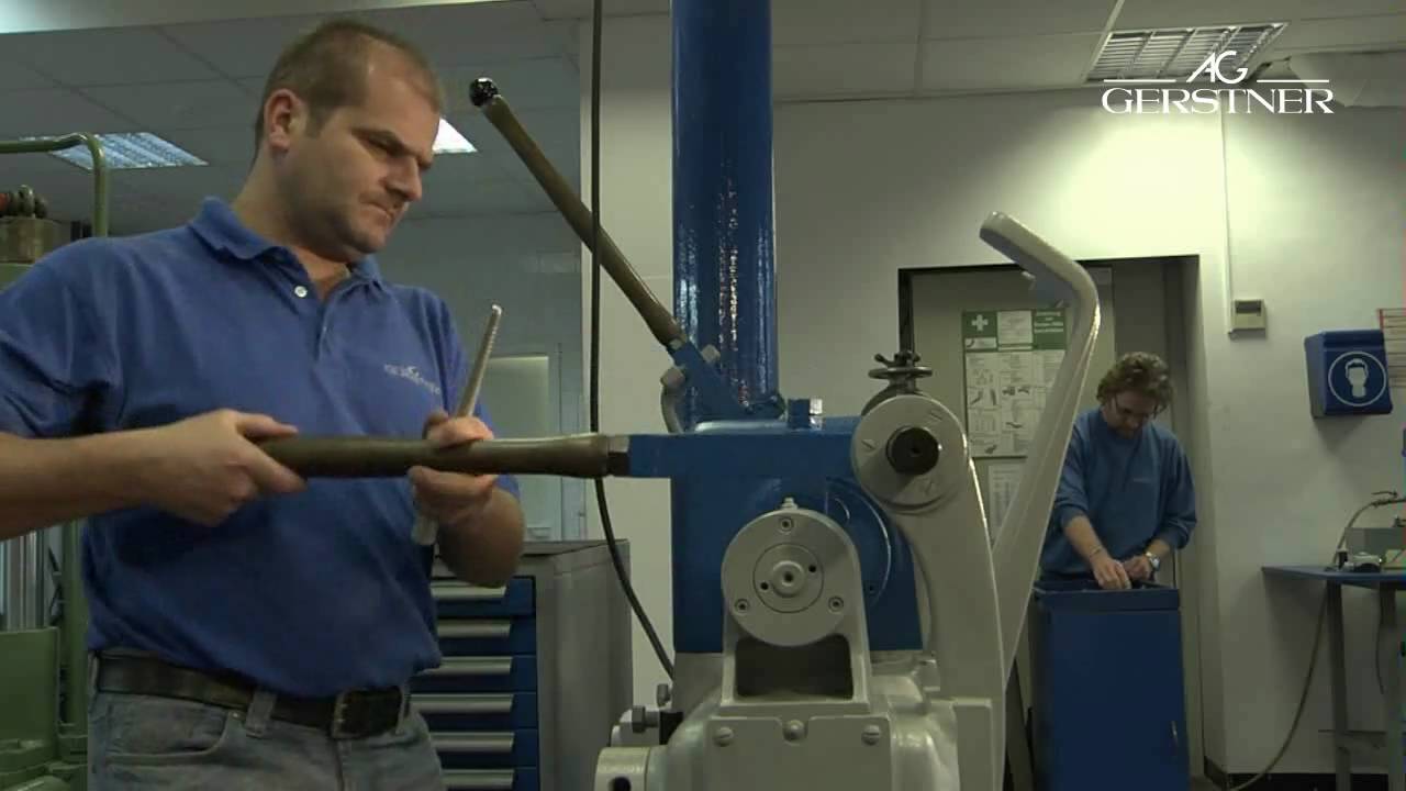 Watch the manufacturing of a top quality wedding ring by August Gerstner Company.