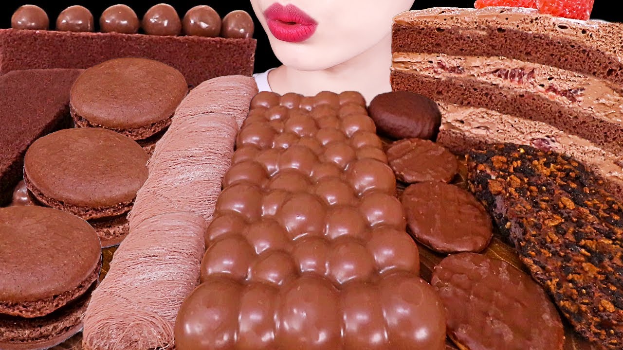 ASMR MUKBANG｜CHOCOLATE ICE CREAM CAKE MALTESERS KKULTARAE SNACK 초코꿀타래 아이스크림 초코케이크 버블초콜릿 몰티져스 초코과자 먹방