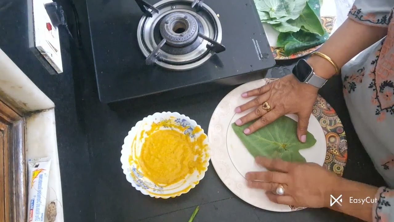 Arbi ke patton ke pakode recipe...