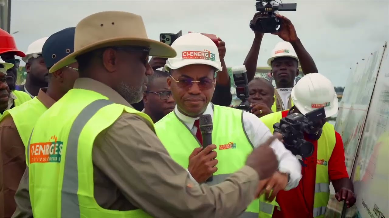 Visite du Ministre des Mines, du Pétrole et de l'Energie au barrage hydroélectrique de GRIBO POPOLI