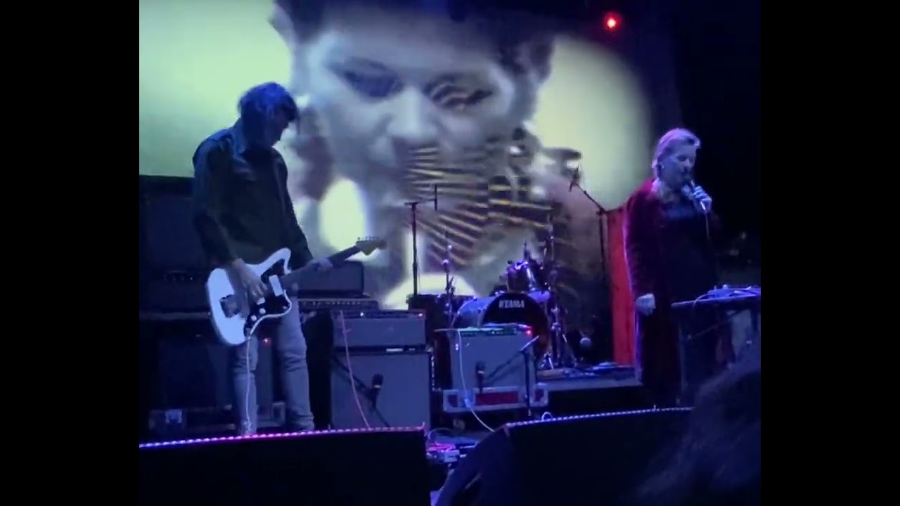Lovesliescrushing- babysbreath live(2024 Philadelphia)