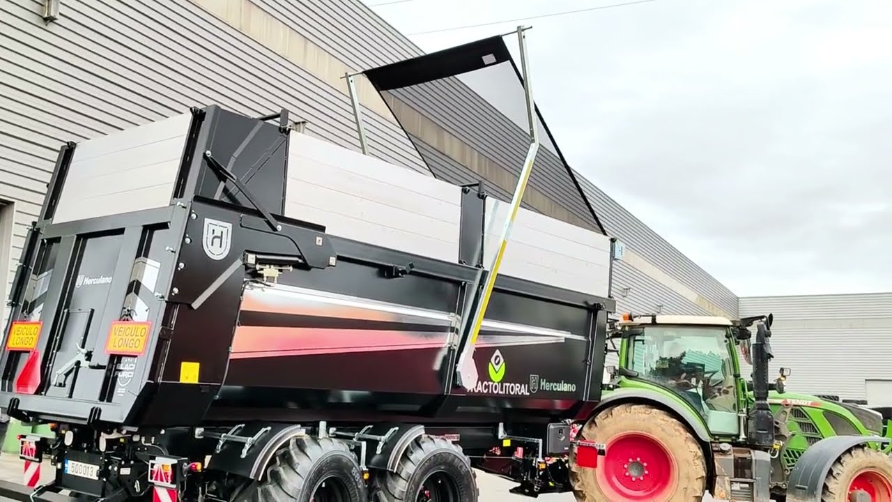 Reboque Herculano com Sistema de cobertura Cramaro Flip-Tarp