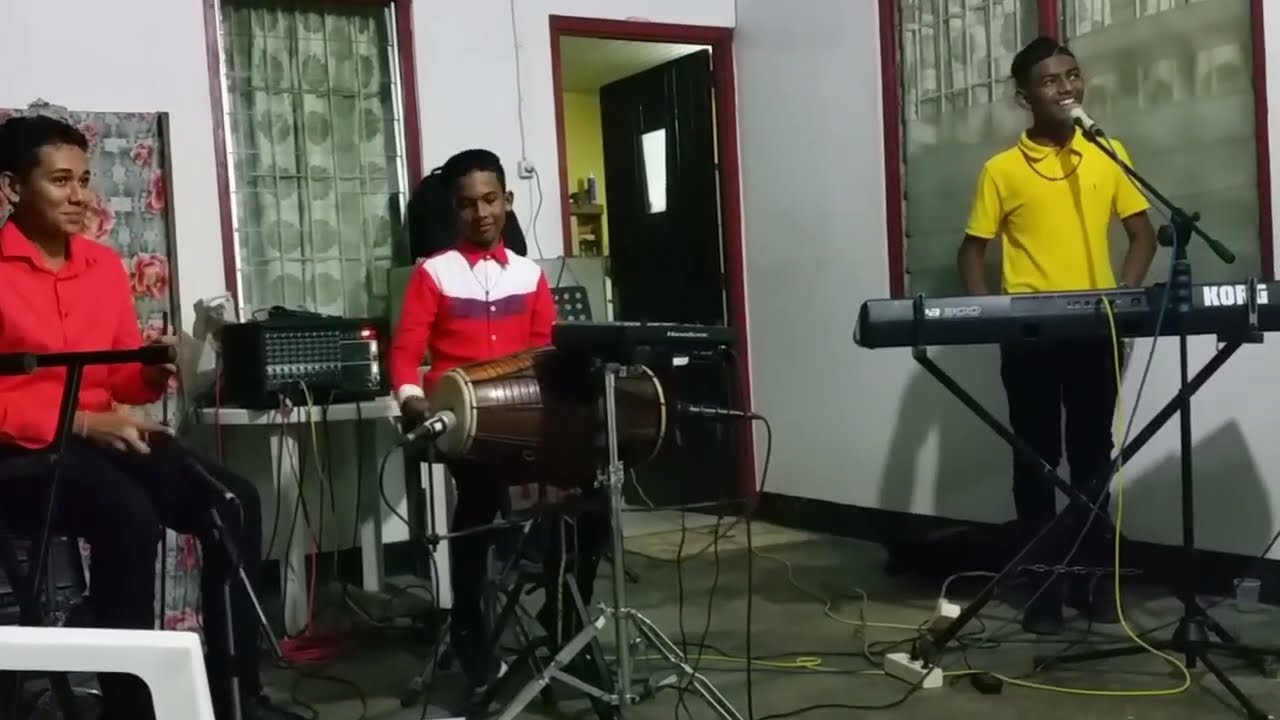 Hai Apna Dil To Awara ft. @SujalOemraw | Live | Suryan Ragghu