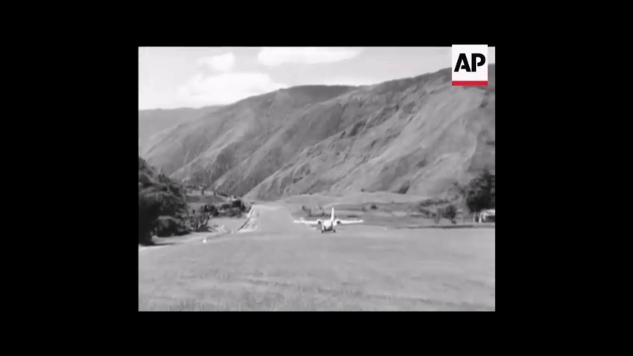 Piaggio P-166 landing and takeoff on the difficult airfield at Tapini, Papua New Guinea (1968)