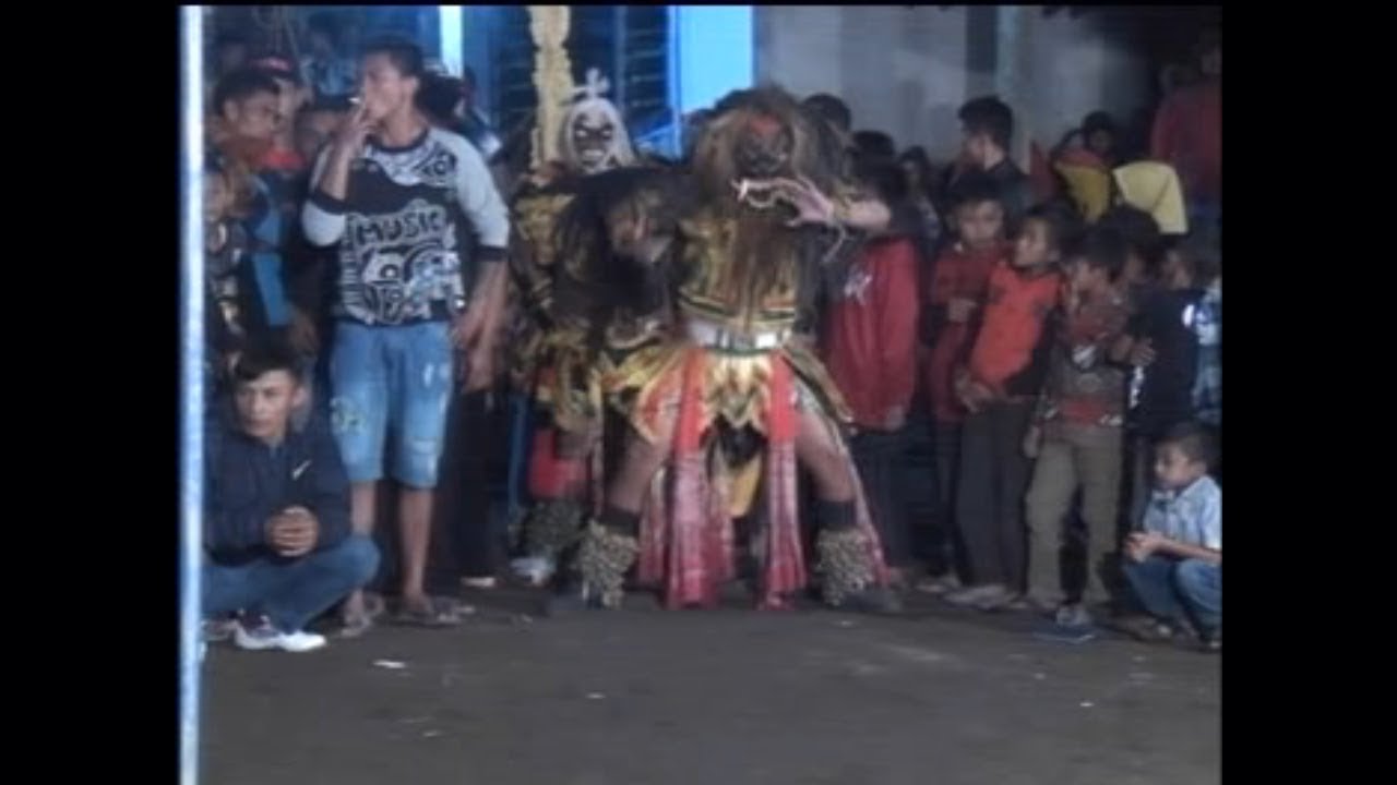 YGUM....... Reok Yakso girang, topeng ireng cewek dan buto gedruk