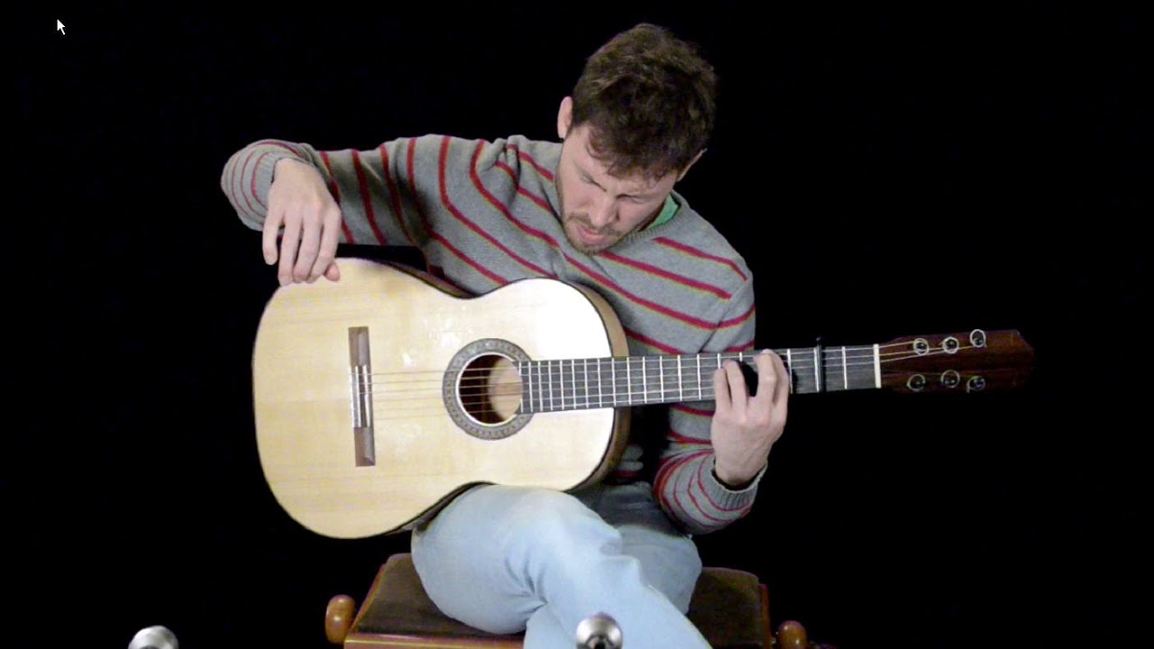 Taranta, performed by Samuel Beluzán Rodríguez on a 2020 Batell flamenco guitar.