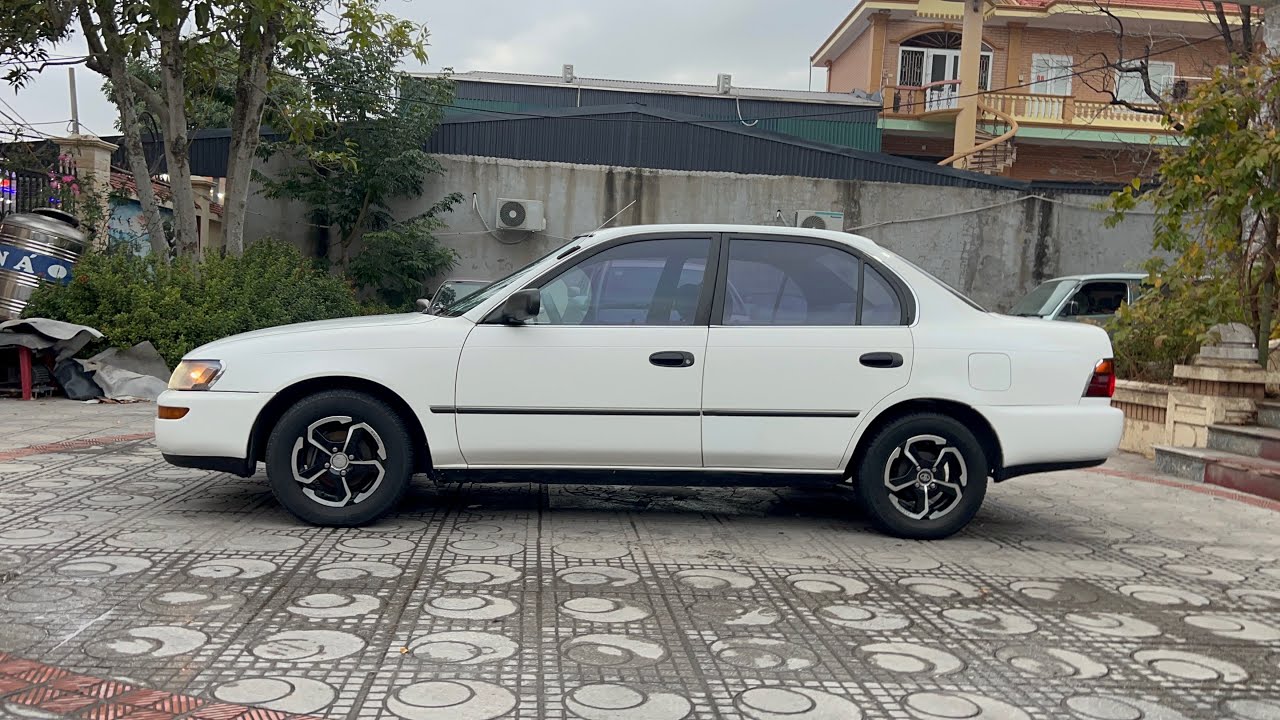 Toyota Corola 1.6 nhập Nhật đẹp suất sắc 93 triệu 0913501229 