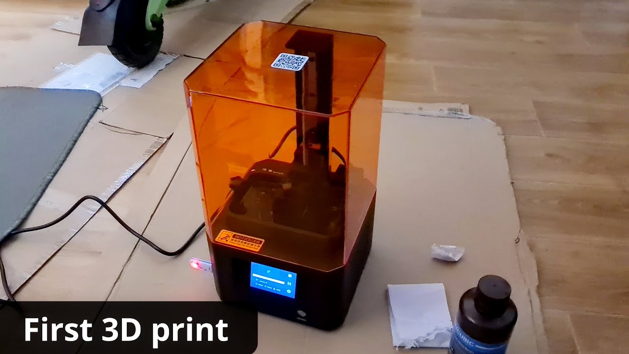 My first 3D prints (CREALITY LD-002R, Resin, Firmware update)