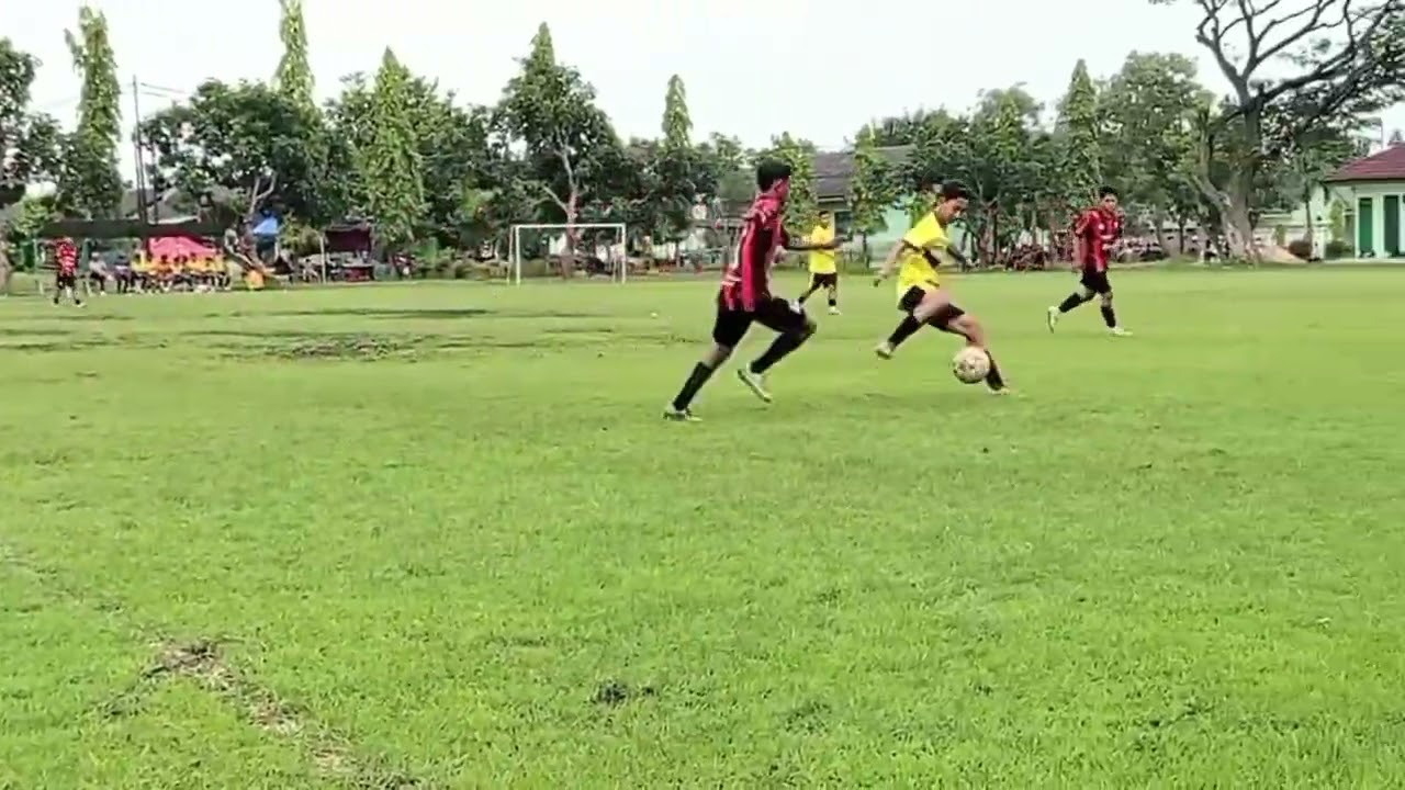 Babak Kedua Friendly Match Antara Tora FC VS Poras FC. 
