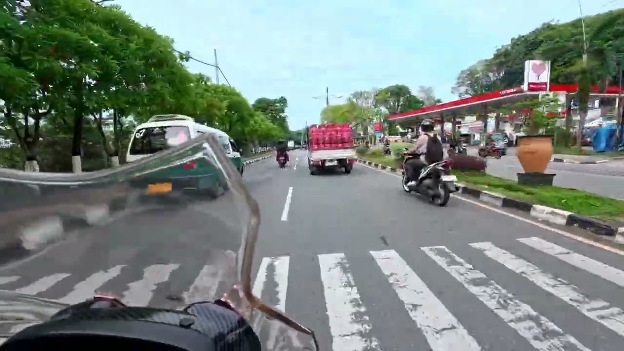 MENYUSURI JALAN UTAMA DI KOTA BALIKPAPAN (BATAKAN - KILO)