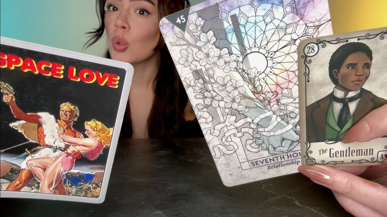 WHAT DOES YOUR NEXT BOYFRIEND LOOK LIKE 👀⁉️PICK A CARD TAROT READING