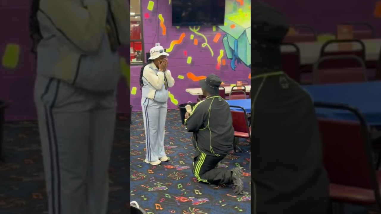 Я сказала &laquo;да&raquo; 💍🥳🥹 #помолвка #сюрприз #короткаялента