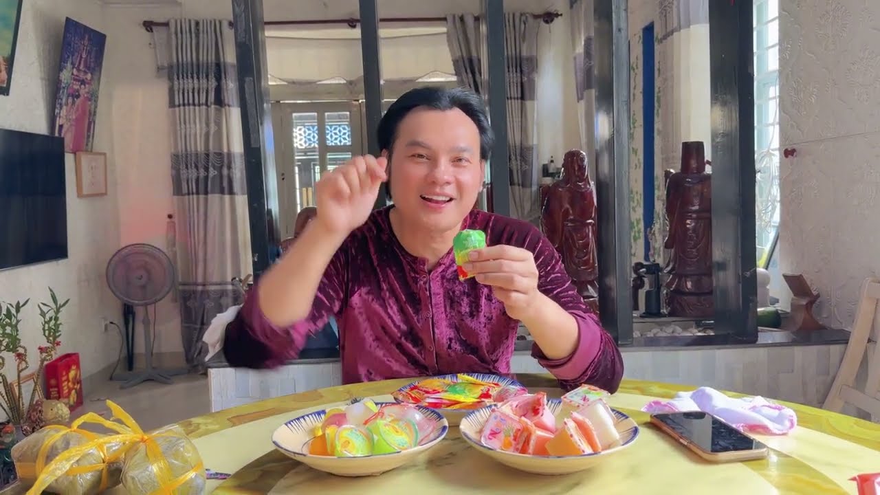 Nsut Kim Tiểu Long Ăn Thạch Gi? Mà Khen Ngon