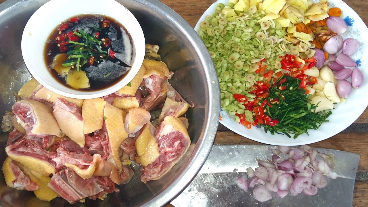 How To Make Spicy Fried Duck - Cambodian Healthy Fried Duck - Food In Asia