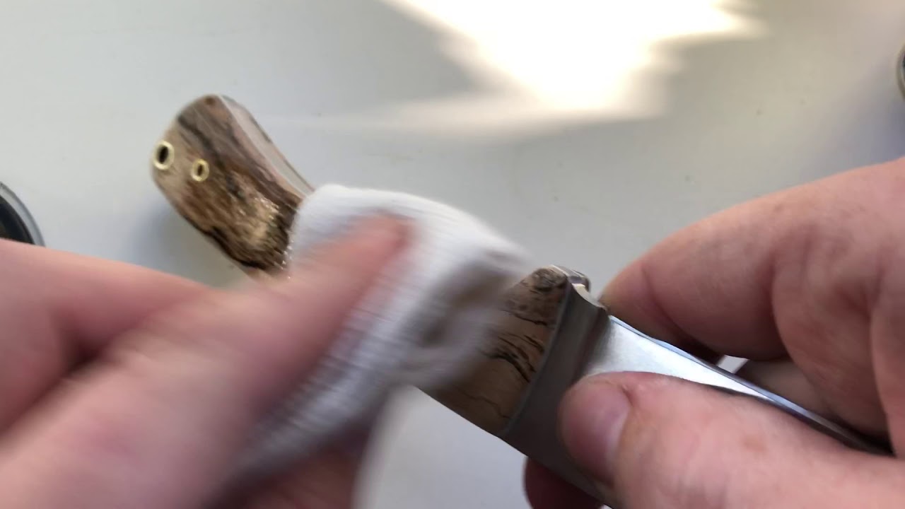 Boiled linseed oil on wood knife handle
