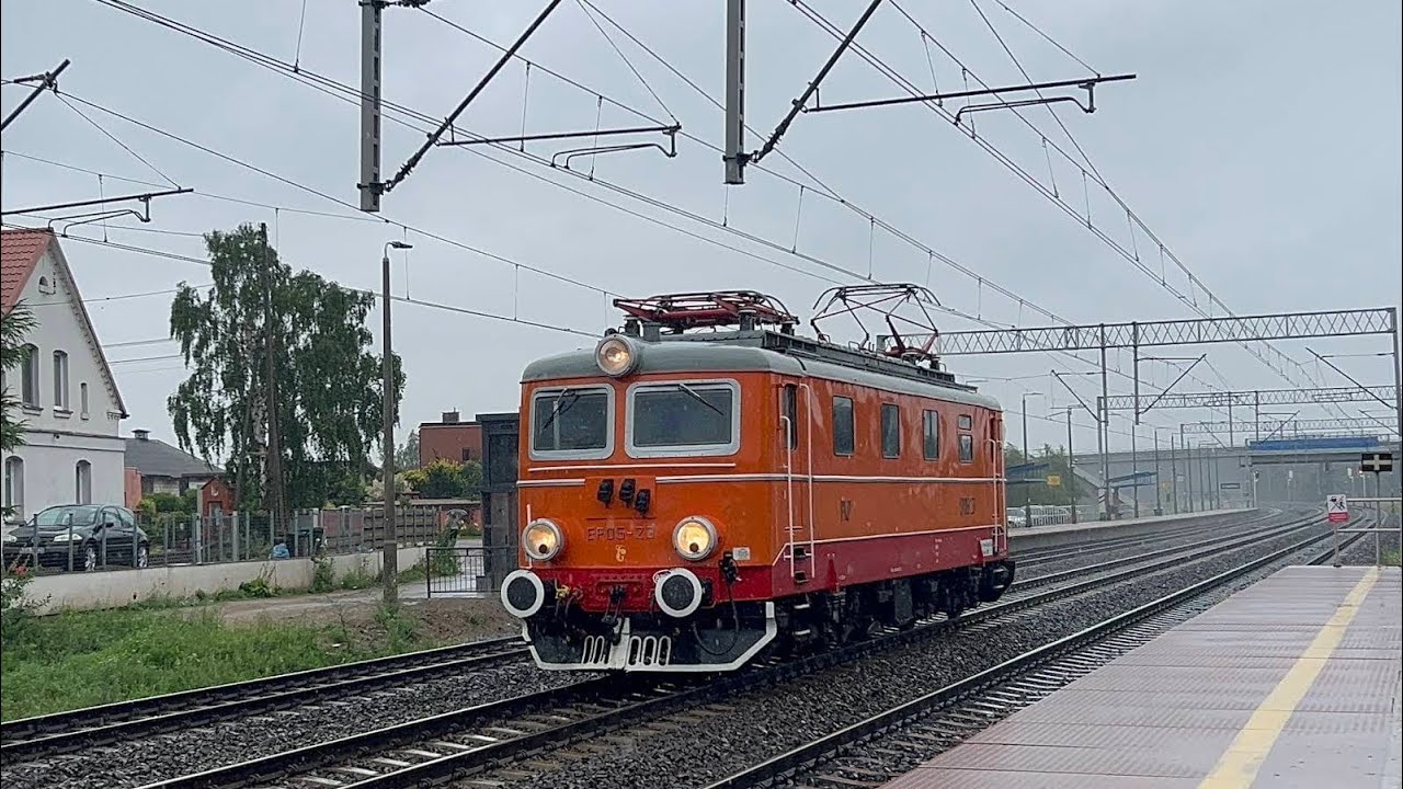 Pociągi w Cieplewie 