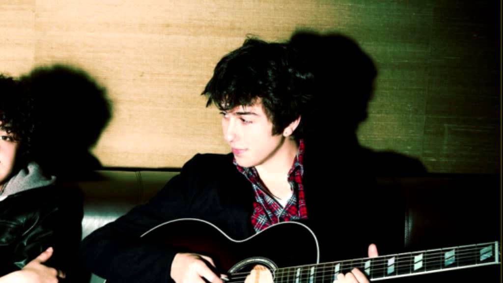 Holes I Dig - Nat Wolff (NEW SONG 2012!)