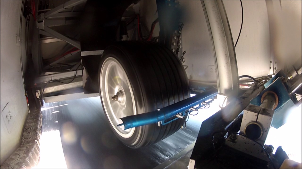 DUFOURNIER Skid Trailer   Wet Tire measures