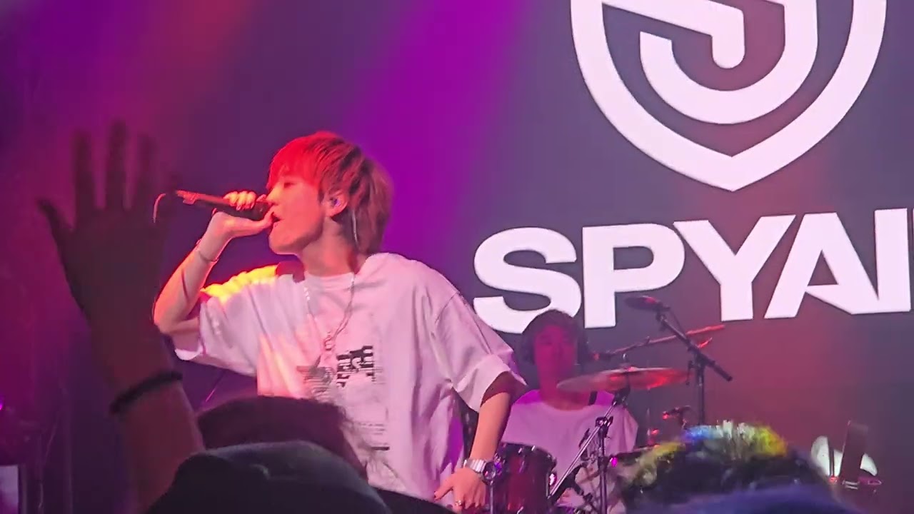 SPYAIR Live Showcase at Sakura-con 2024.