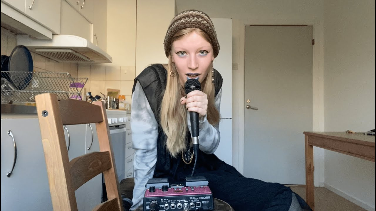 Constant Surprises - Little Dragon looper cover