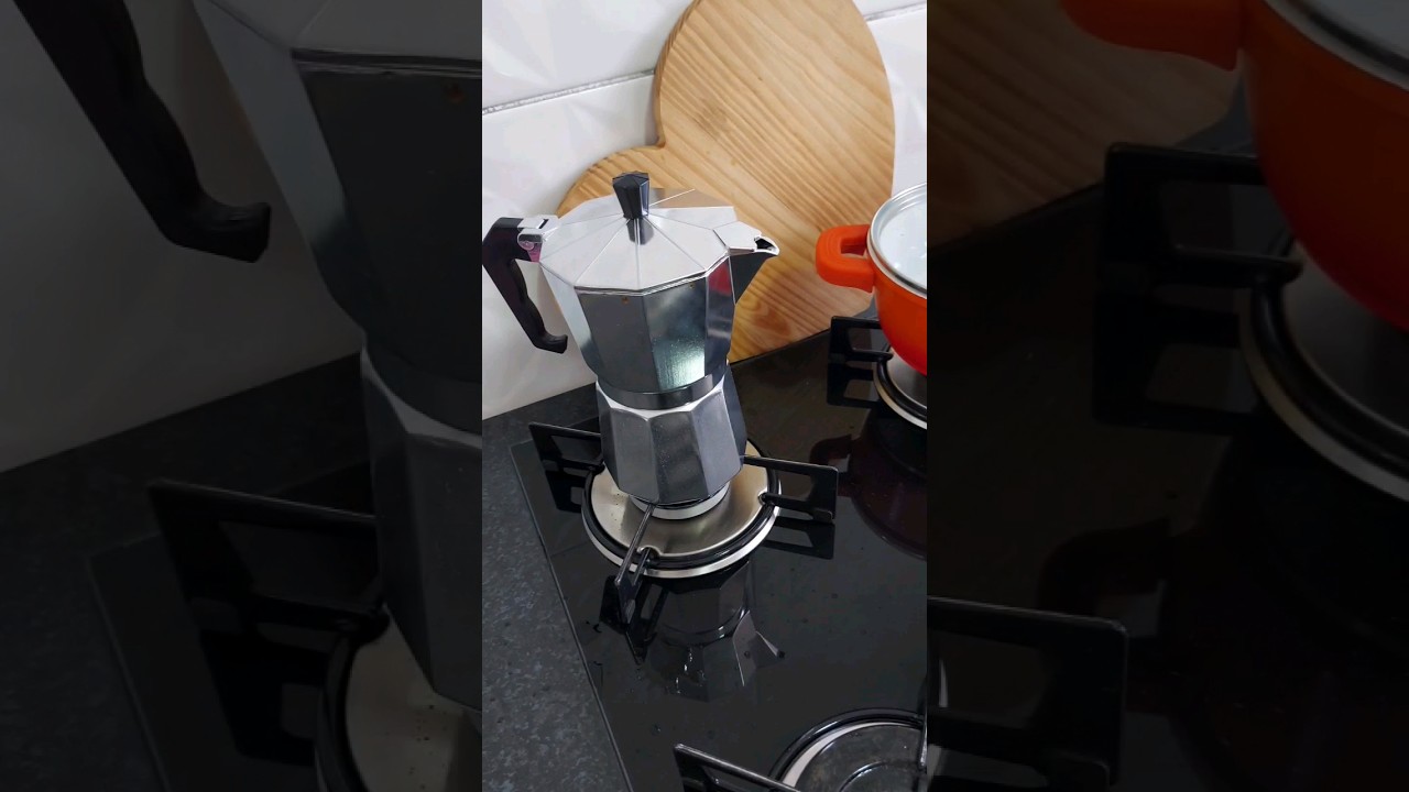 COMO FAZER CAF&Eacute; NA CAFETEIRA ITALIANA