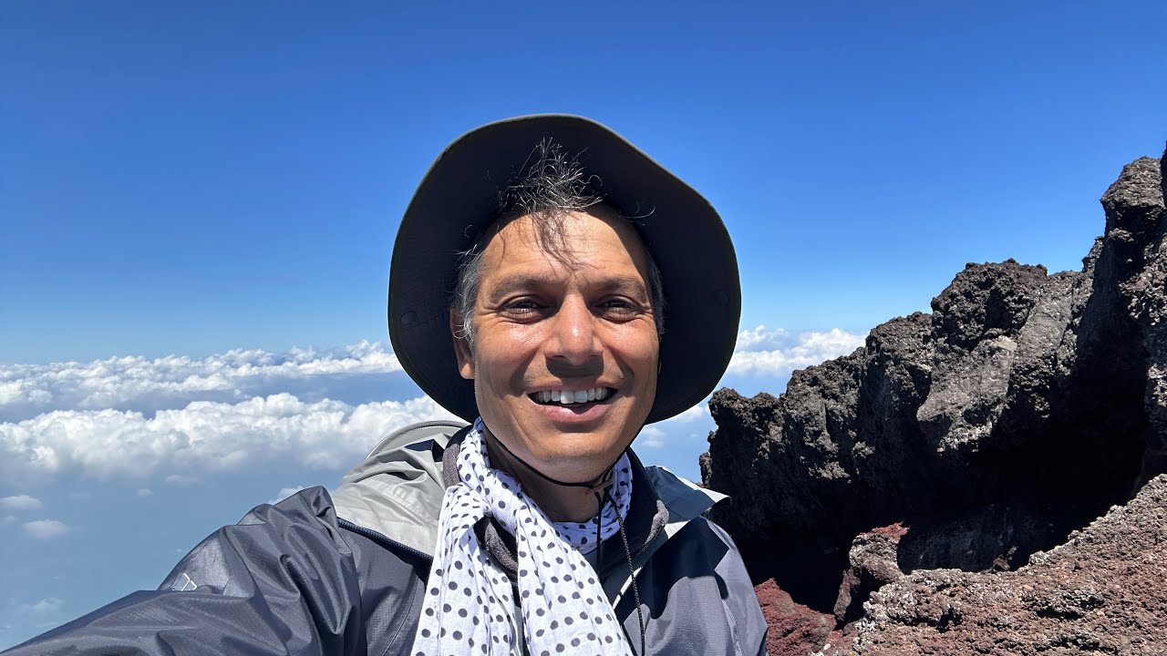 Top of Japan, Around the Summit of Mt Fuji