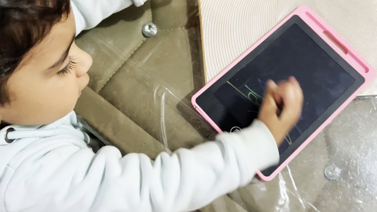 Yeh Shubh Tablet Par Kya Bana Raha Hai? 😲
