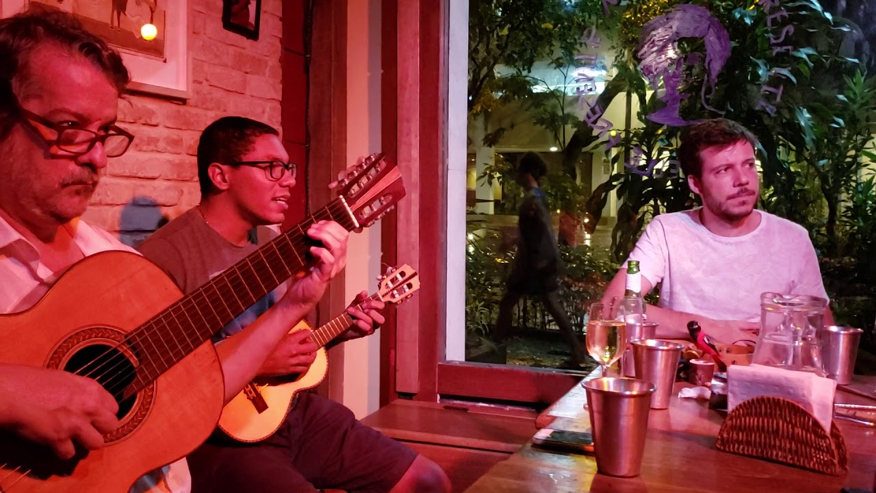 Alaan Monteiro e o Samba da G&aacute;vea em Falsa Alegria de Monarco, Ratinho e Zeca Pagodinho