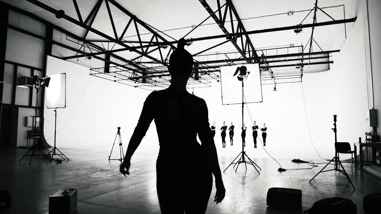 DELICATE | TAYLOR SWIFT| by KATERINA SURKOVA & DOLLHOUSEBAND