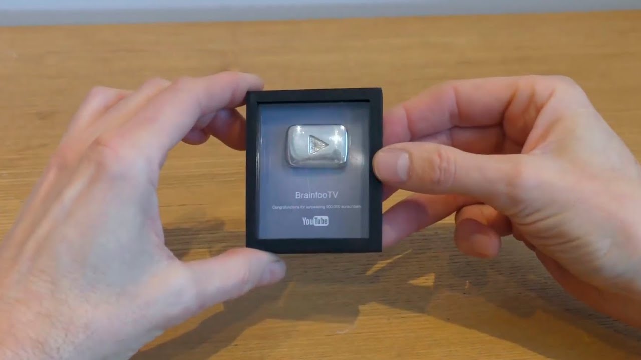 Mi nueva placa de YouTube!...