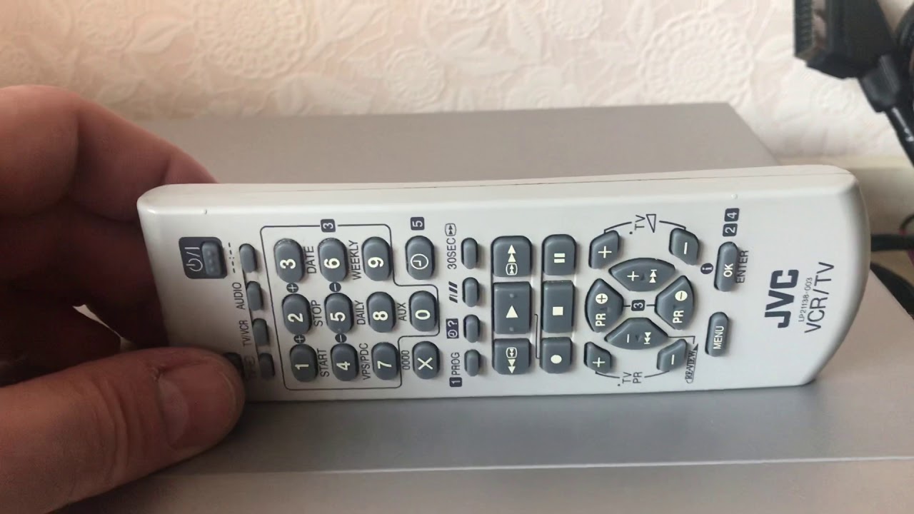 Видеомагнитофон S-VHS JVC -S5965ER ПРОДАН.