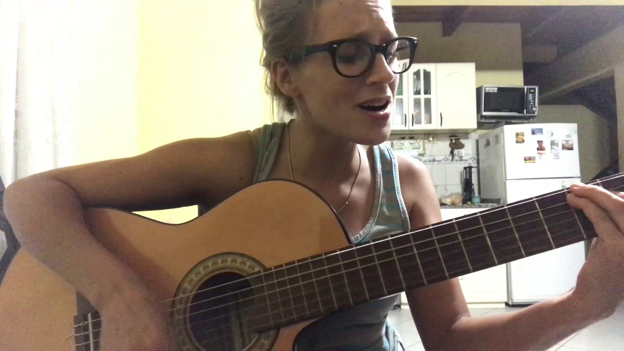 Bajan - Luis Alberto Spinetta (cover Daniela Velzi)