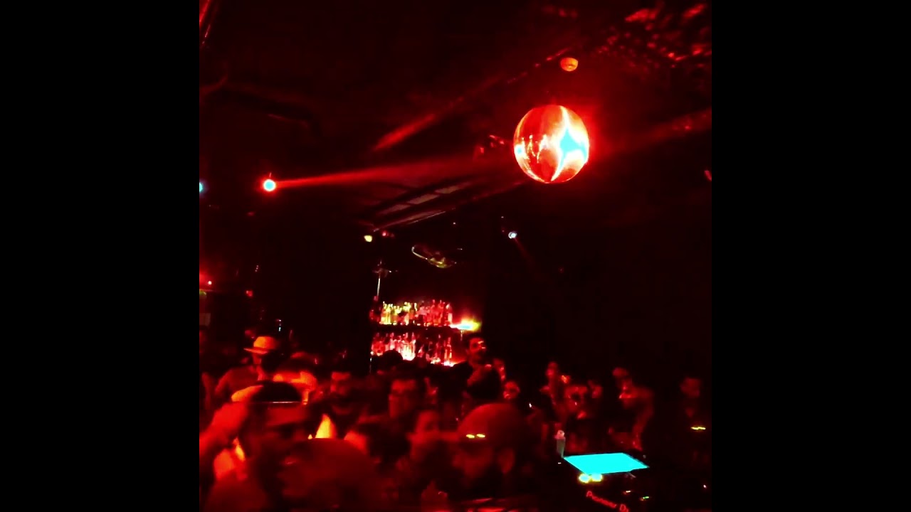 RISKY ROMY @ ERA UMA VEZ NO PORTO ▪ 1ED