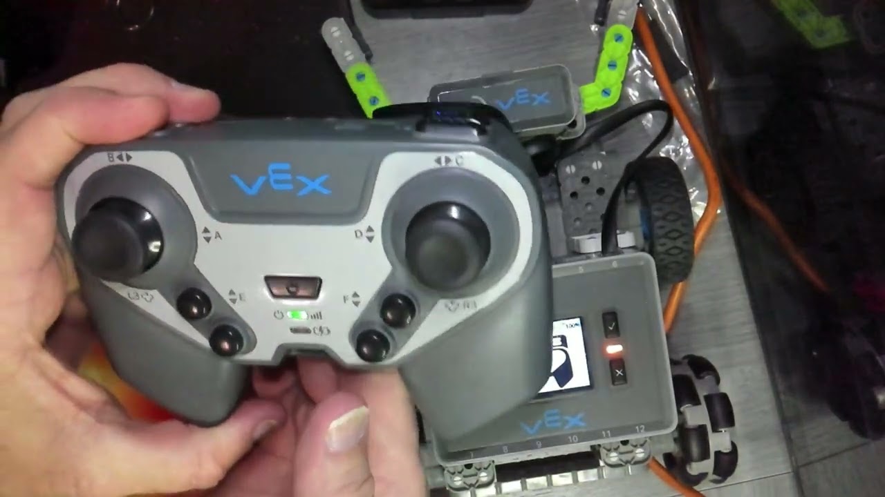 Как соединить мозг и контроллер Vex IQ Generation 2