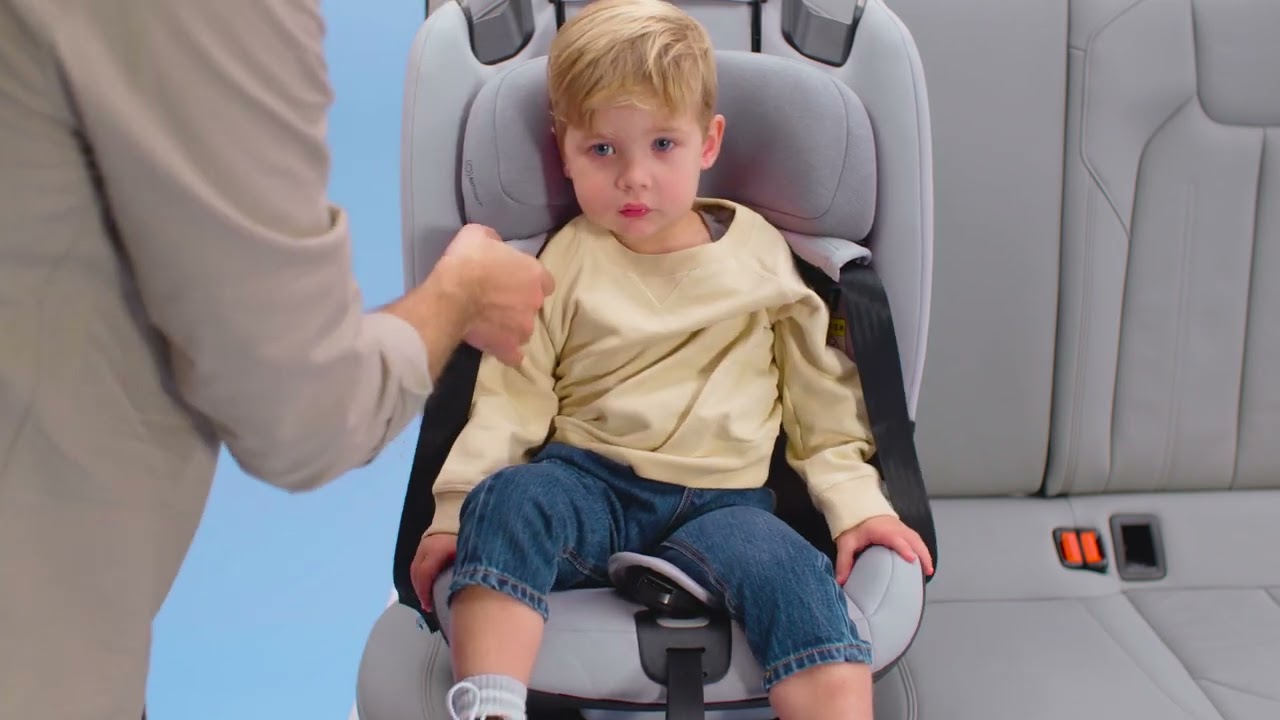 Maxi-Cosi I Titan Pro i-Size I How to install your toddler in the Titan Pro i-Size with the harness