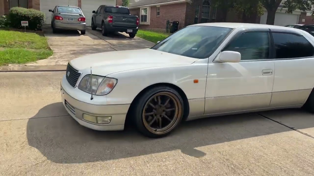 Toyota Celsior on 17s | Air Ride VIP Style 