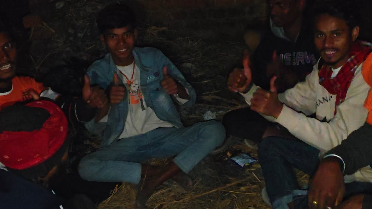 खेत में आलू के साथ भुट्टा खाते हुए 😂 देसी गांव का असली मज़ा💥Village Travel Vlog