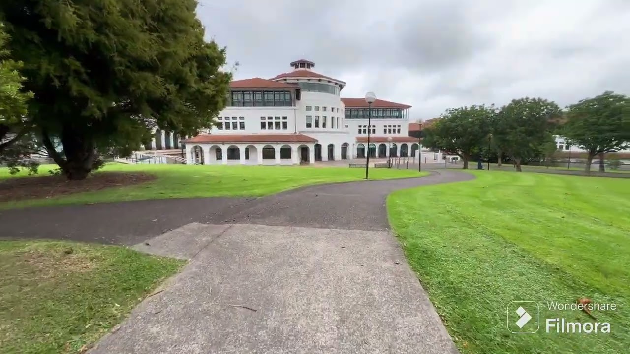 Let&rsquo;s go to Massey University, Auckland