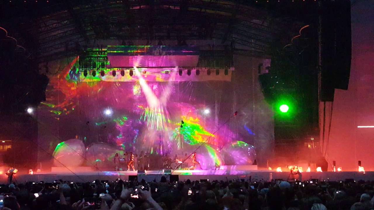 Rihanna Anti World Tour 2016 - Amsterdam Arena