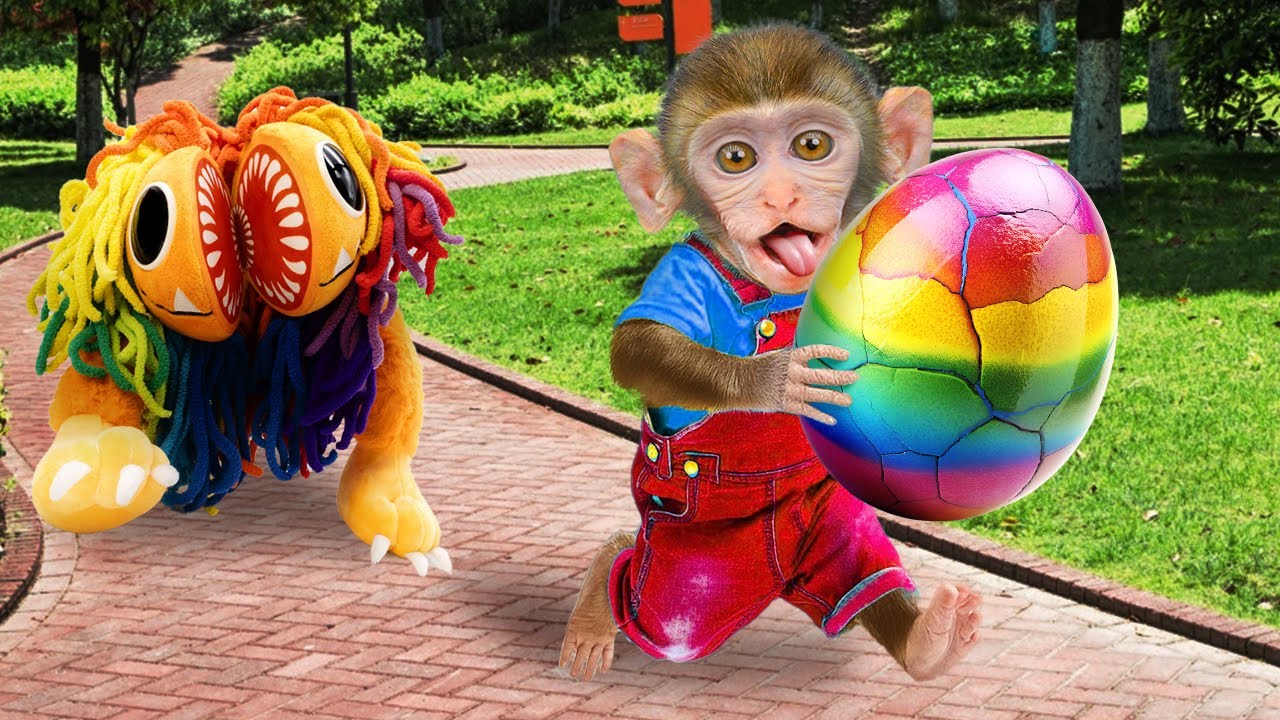 MONO KOKO robó el huevo misterioso, pero algo aterrador lo persigue! | MONO KOKO ESP