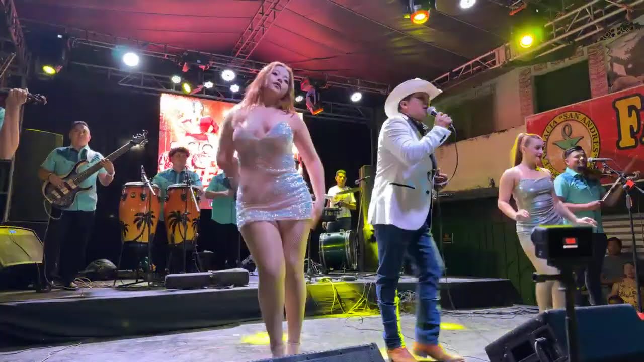 Ociel y su chanchona en vivo desde Guatajiagua