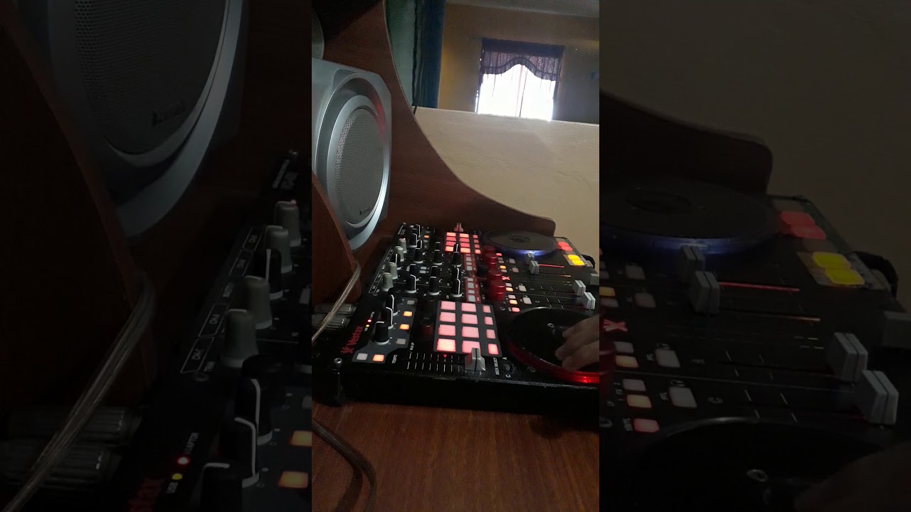 VESTAX VCI 400